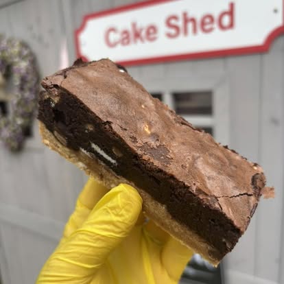 Cakes & Seasonal Bakes
